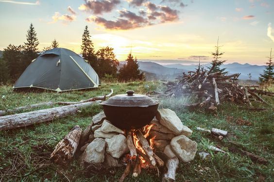 https://www.marthastewart.com/1540435/camping-essentials-pretty-functional?utm_source=pinterest.com&utm_medium=social&utm_campaign=social-share-gallery&utm_content=20191003&slide=718a8b9c-4bad-4e60-8c62-3ab00274bf20#718a8b9c-4bad-4e60-8c62-3ab00274bf20
