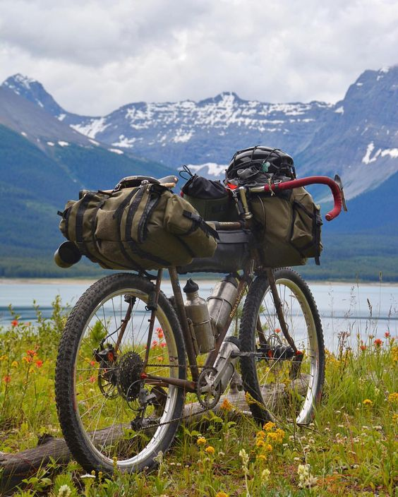 https://bikespedia.com/cannondale-mountain-bikes