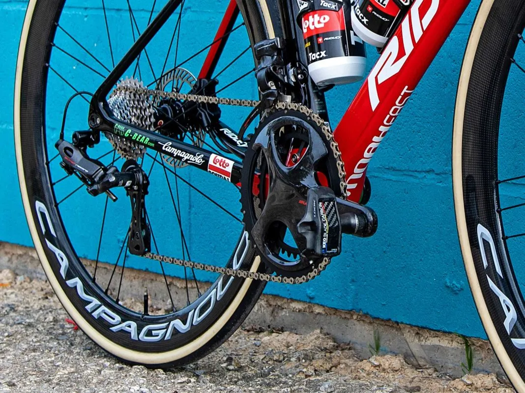 https://bikerumor.com/2020/01/03/spotted-is-lotto-soudal-training-on-prototype-campagnolo-super-record-power-meter/